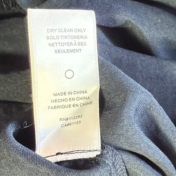 Adelyn Rae Navy Blue Lace Romper Women’s Size L Short Sleeve Floral Romantic - Picture 9 of 16